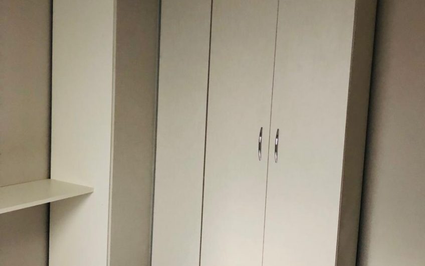 APTO NO RESIDENCIAL Rosa Vermelha MOBILIADO